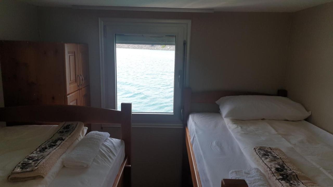 Hotel Splav Maria-Zlatarsko Jezero à Kokin Brod Extérieur photo